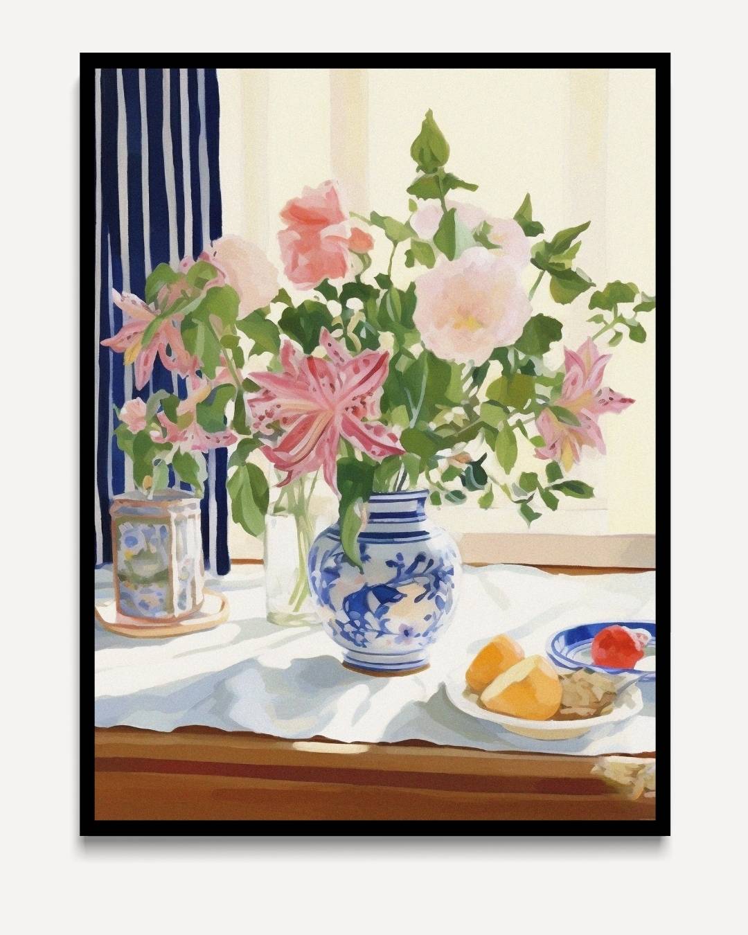Vase mit Blumen auf dem Tisch