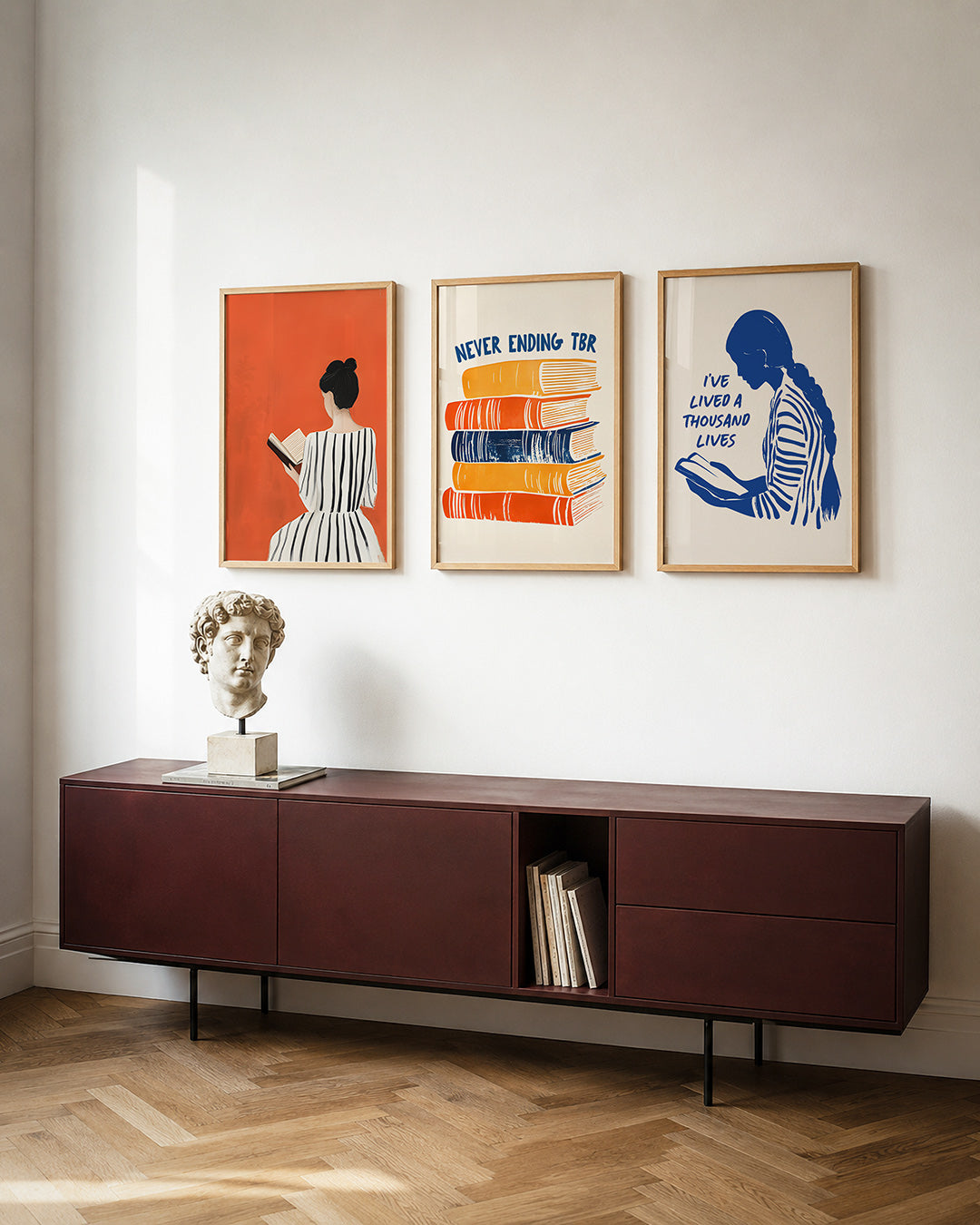 Lezende vrouw Posterset