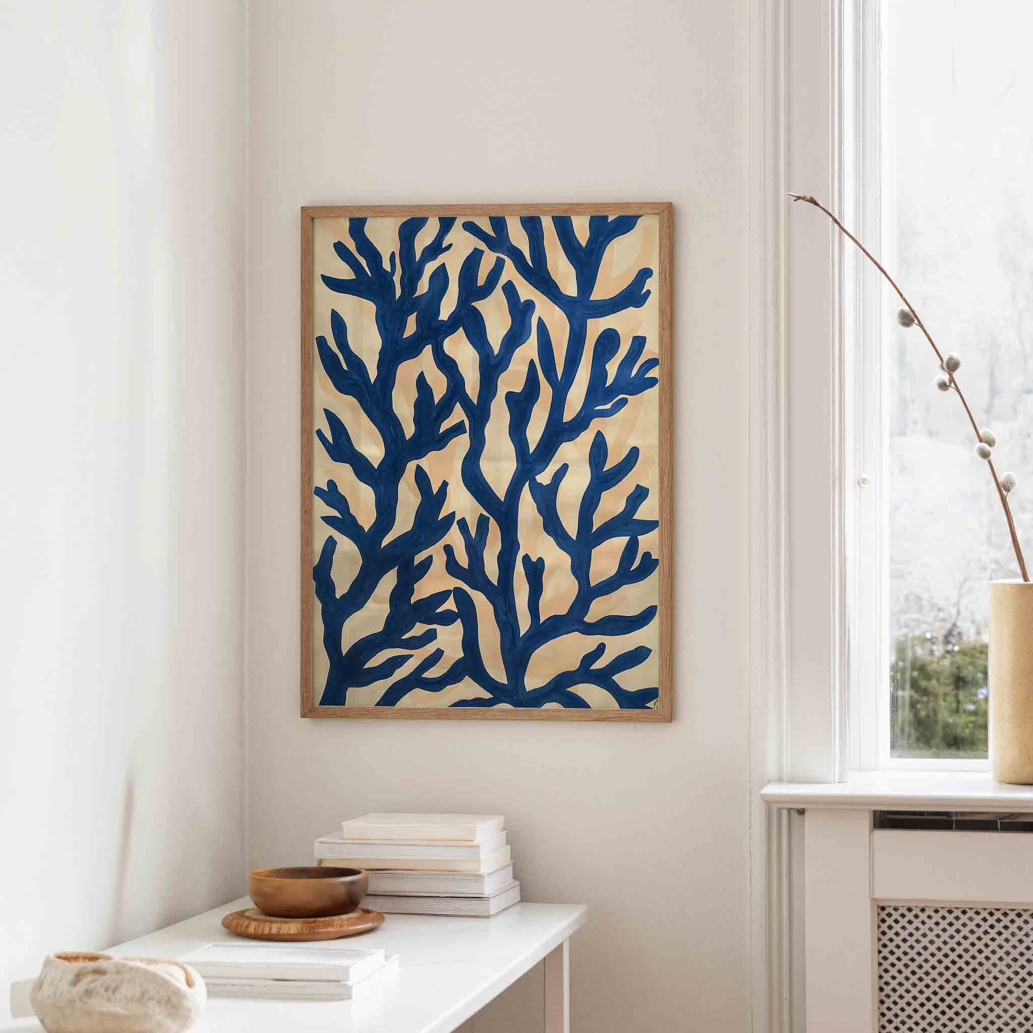 Blauwe takken op beige Poster