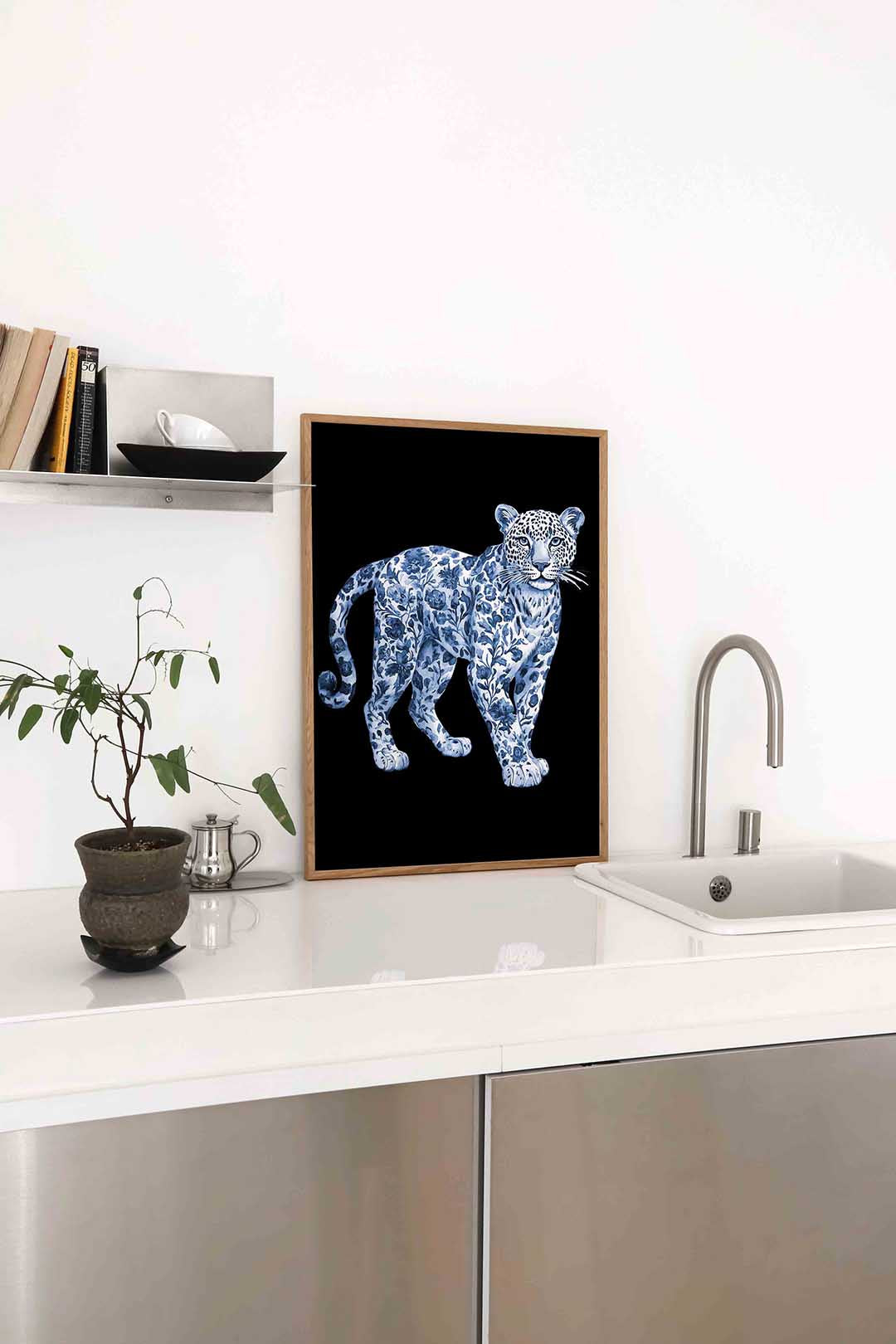 Luipaard met bloemen Poster