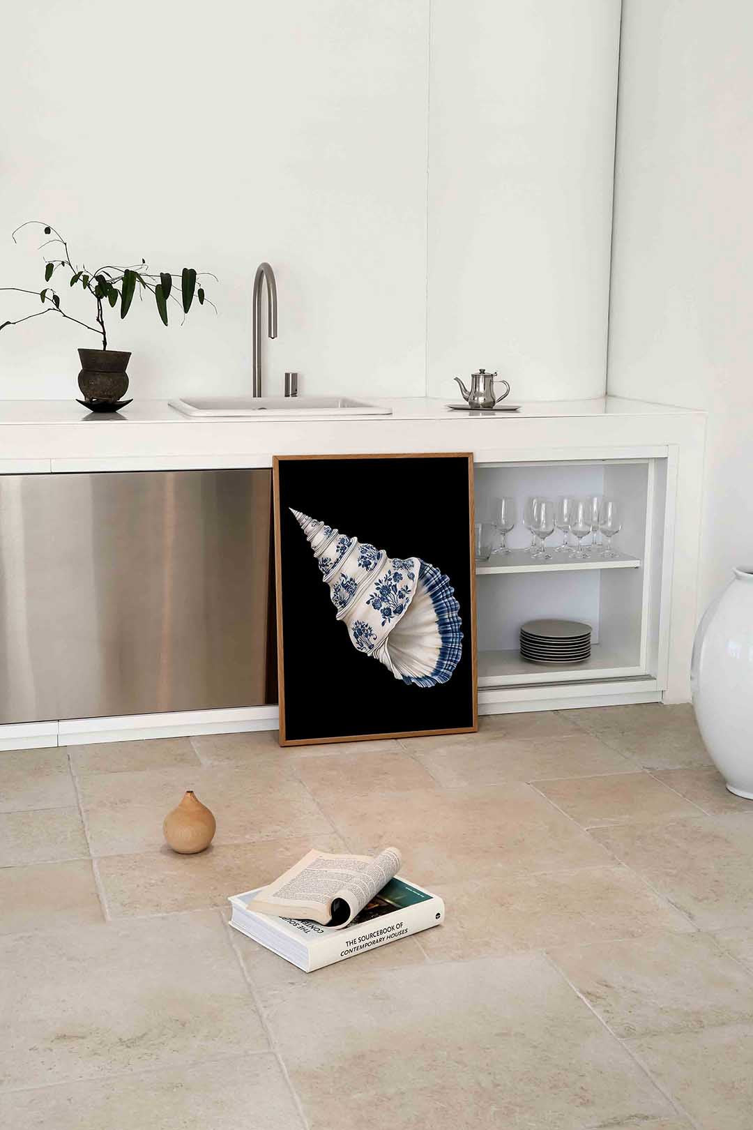 Schelp met bloemen Poster