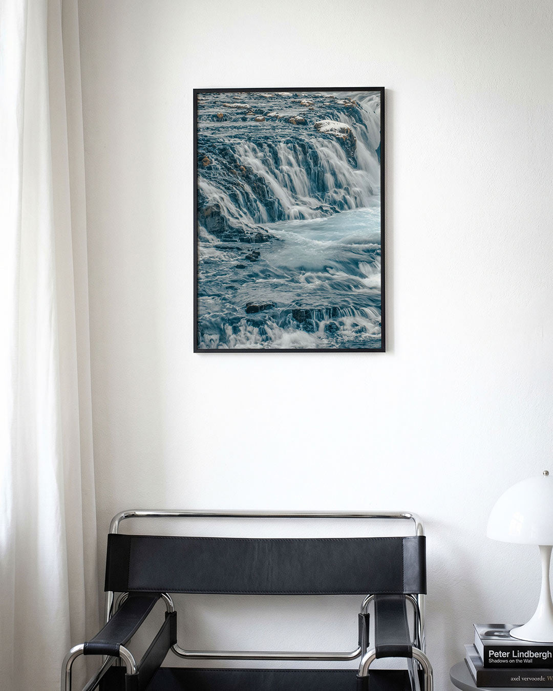 Krachtige waterval Poster
