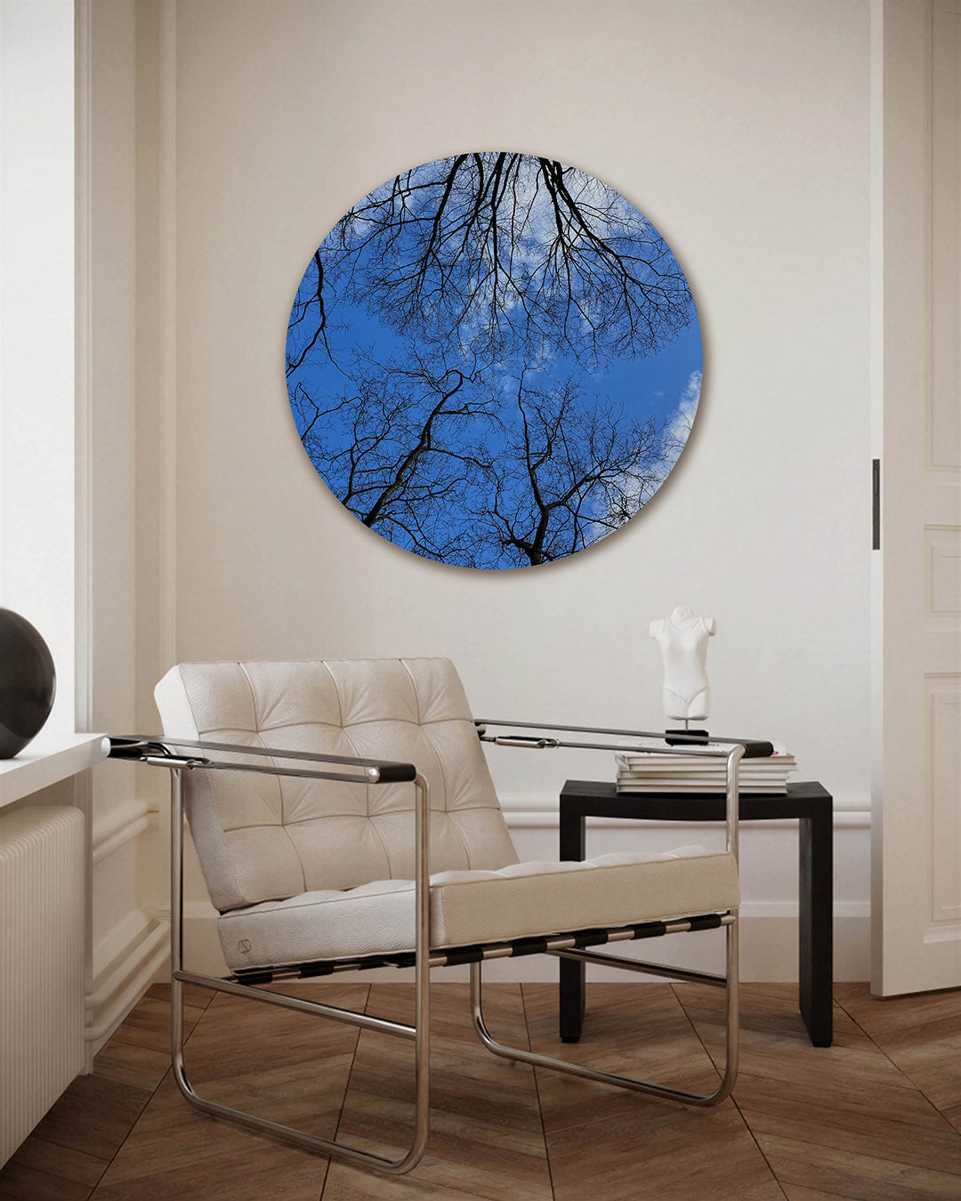 Blauwe lucht met takken Muurcirkel