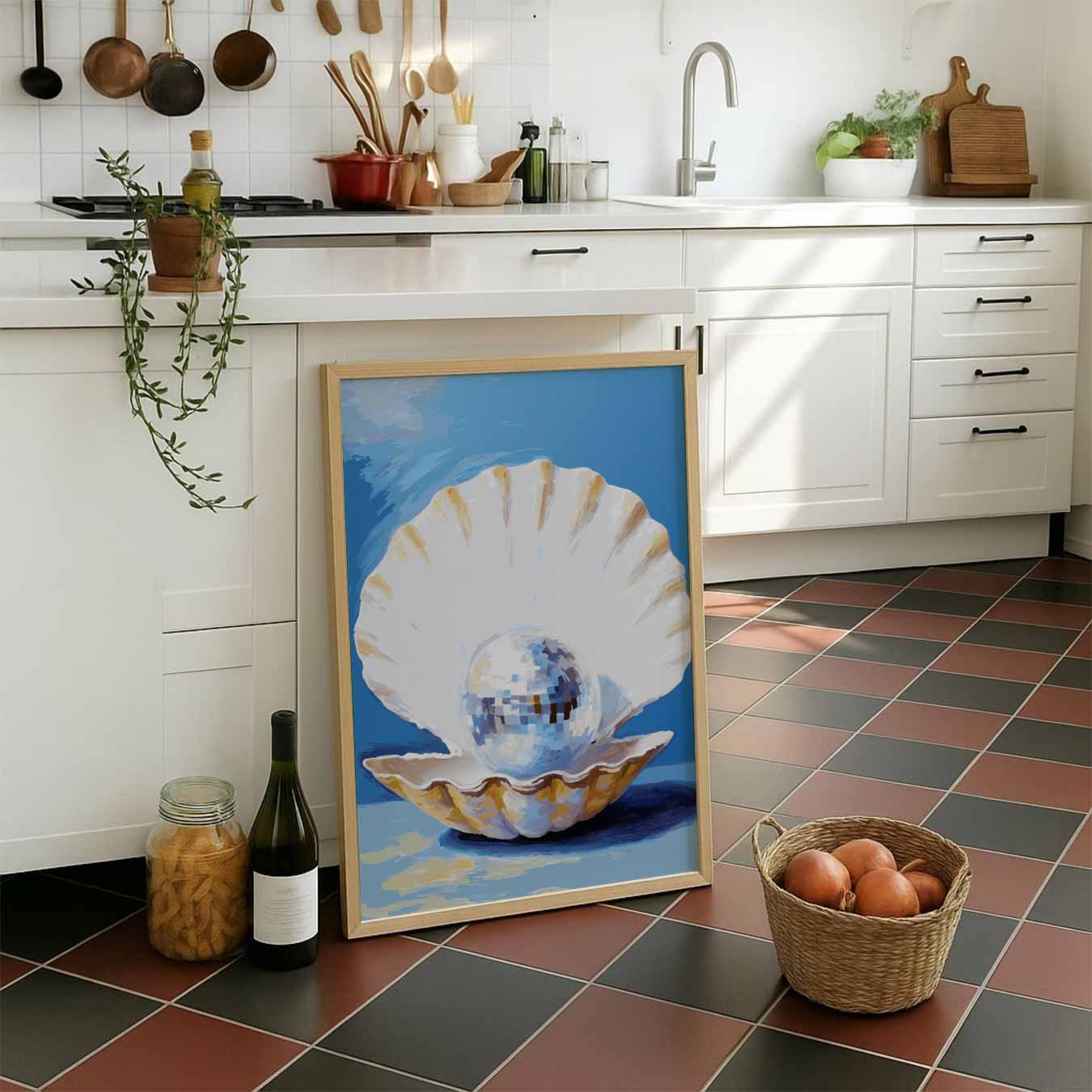 Glanzende Discobal in Schelp Poster-WallArtistic