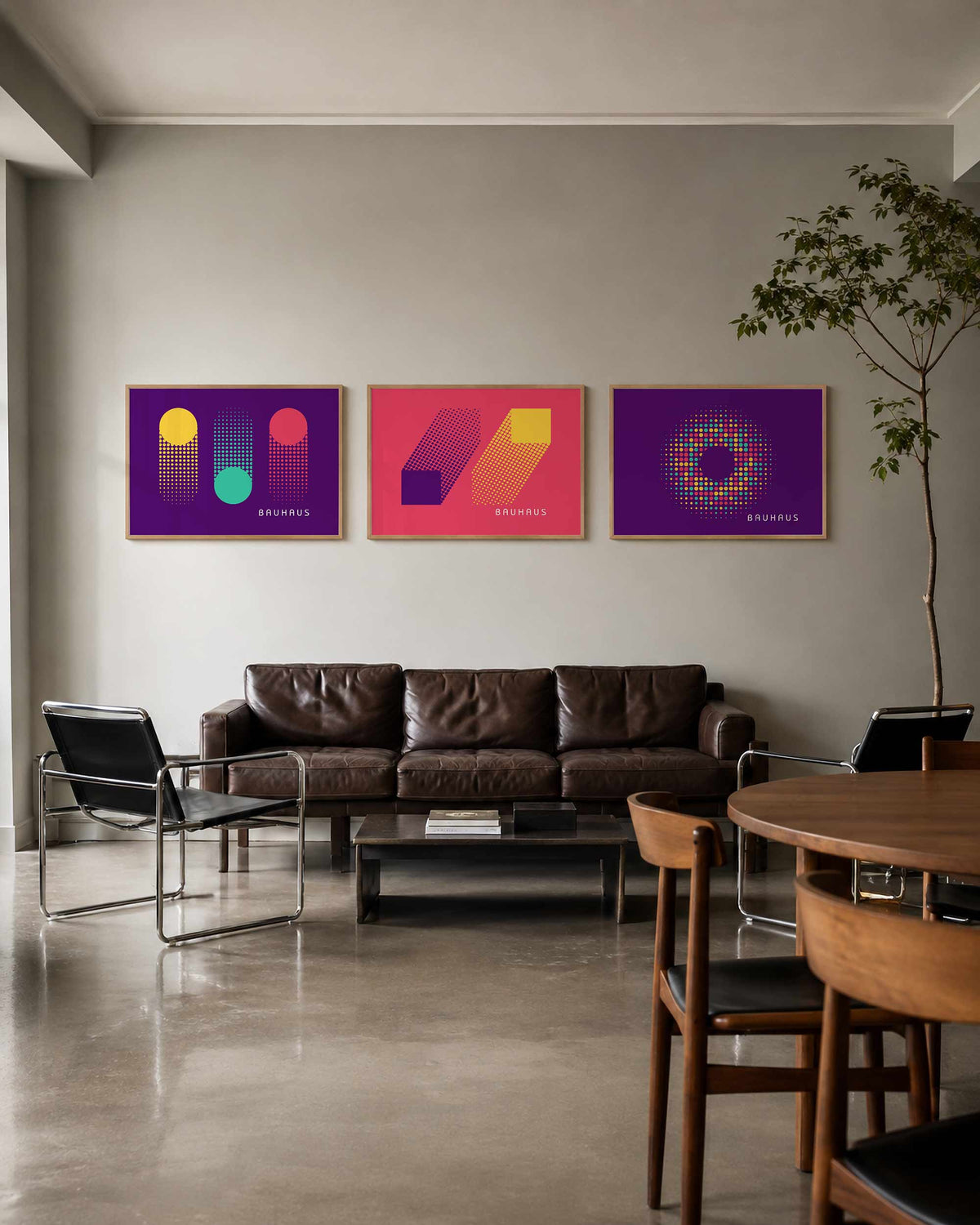 Interieurmockup van drieluik landscape-posterset met stippen en cirkelvlakken