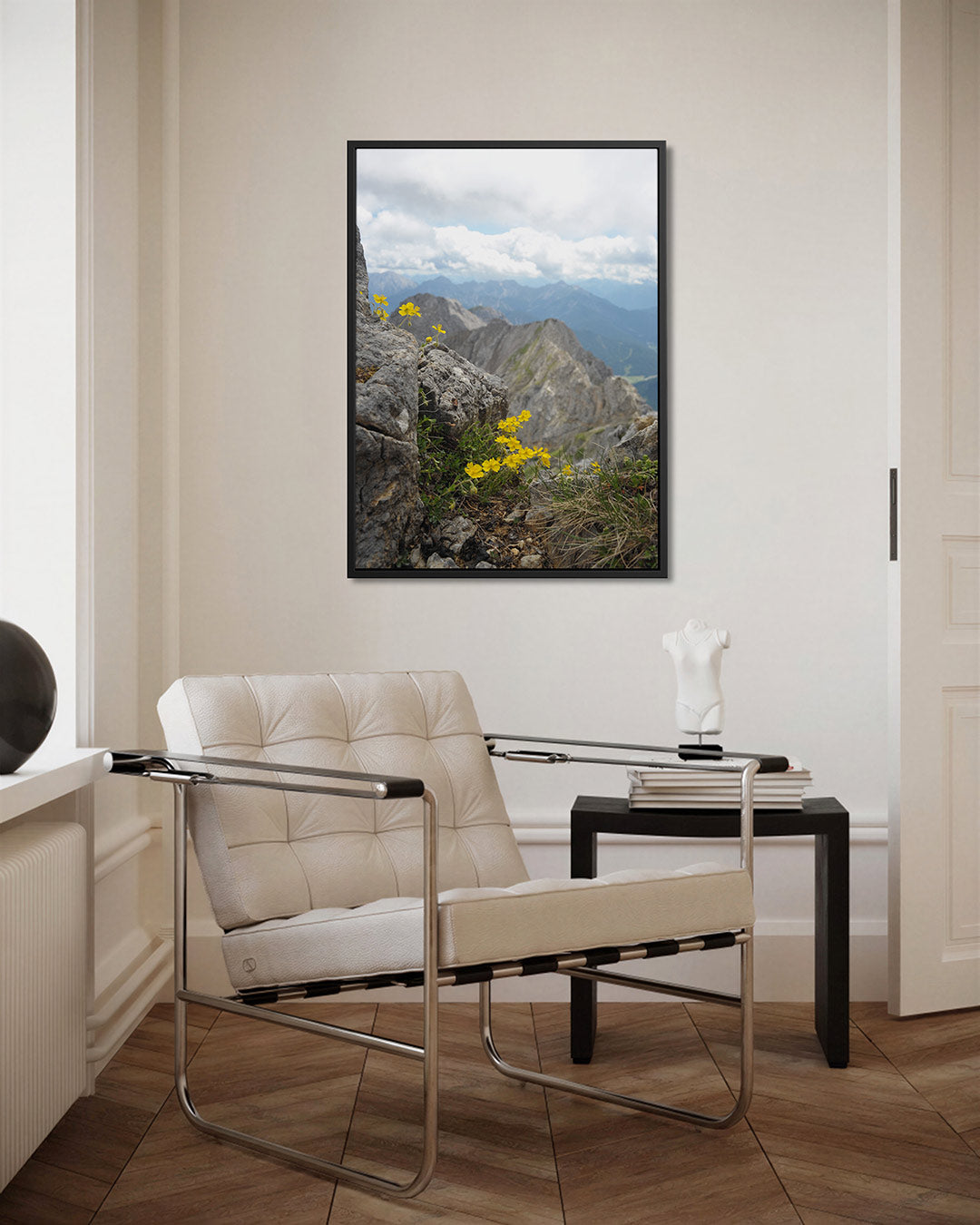 Berglandschap met bloemen Kunstwerk