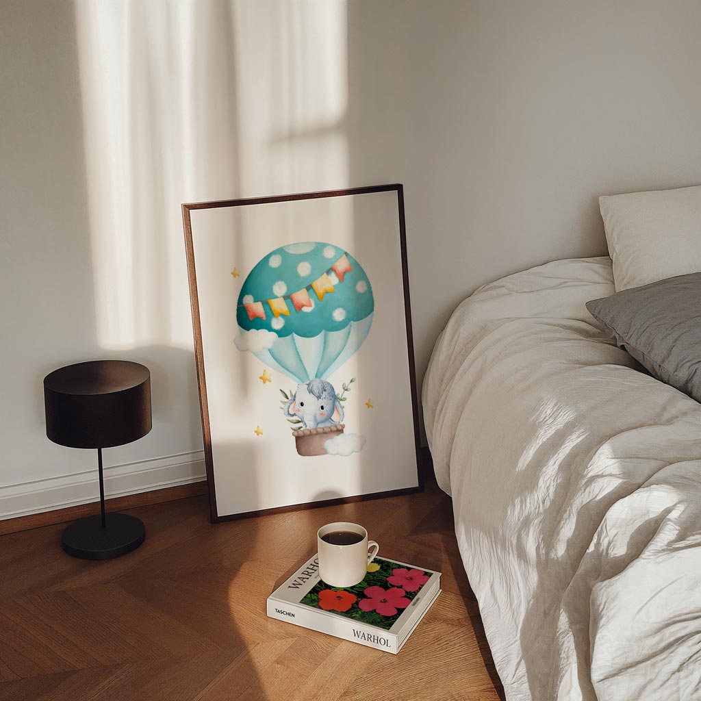 Schattige Olifant in Luchtballon Poster-WallArtistic