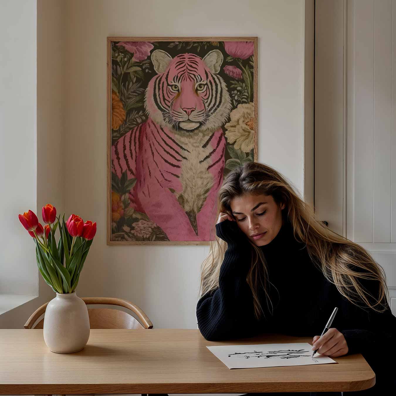 Roze Tijger en Bloemen Poster-WallArtistic