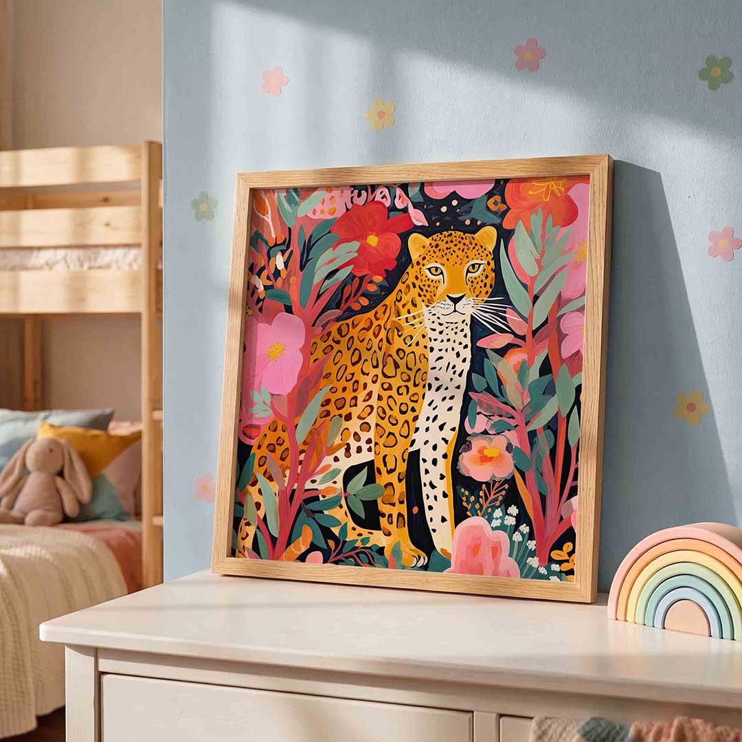 Luipaard tussen bloemen Poster