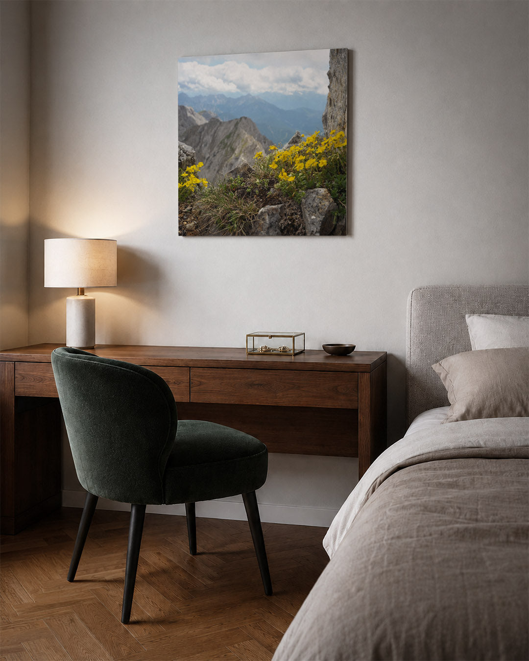Berglandschap met bloemen Kunstwerk