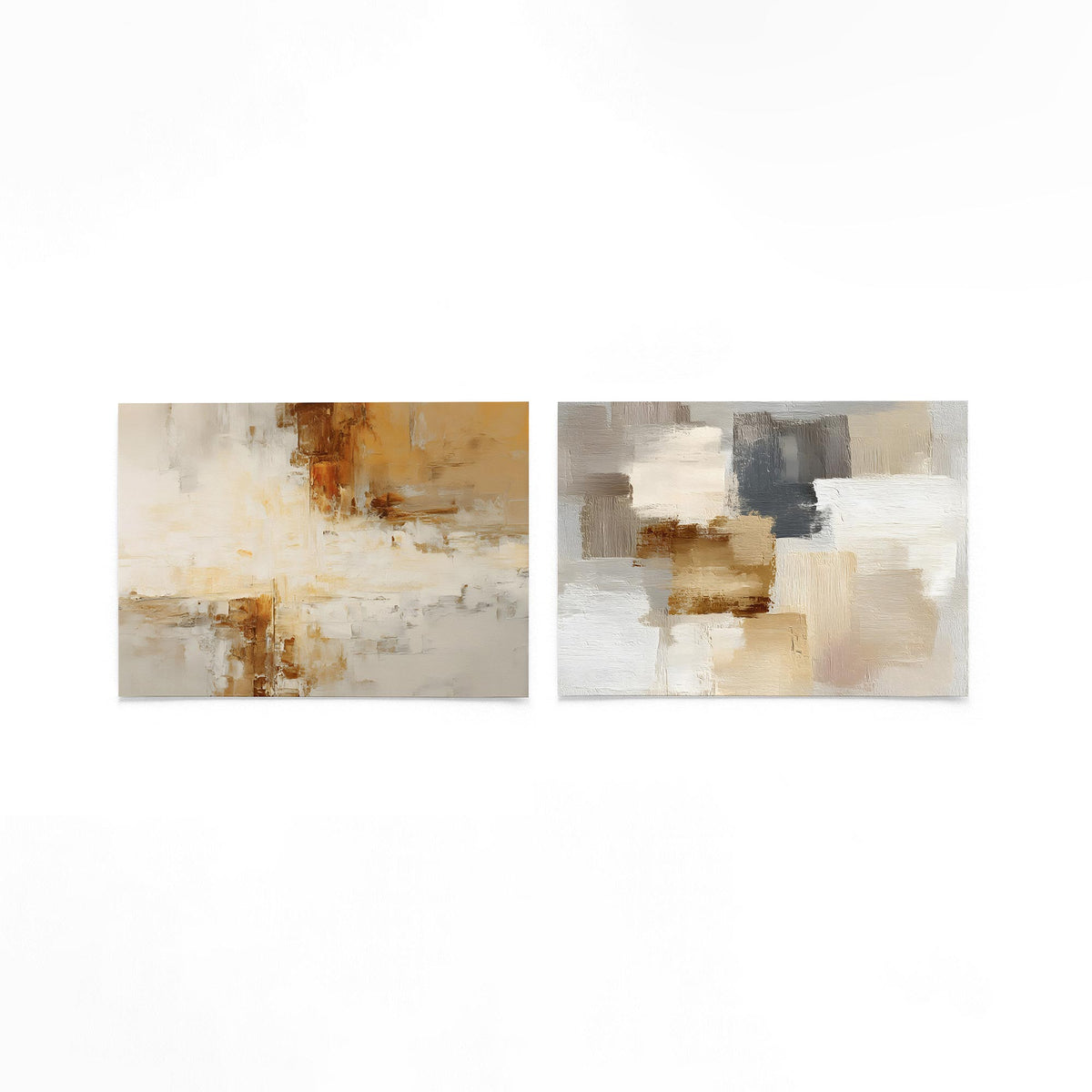 Twee liggende posters met warme tinten op een gebroken witte achtergrond