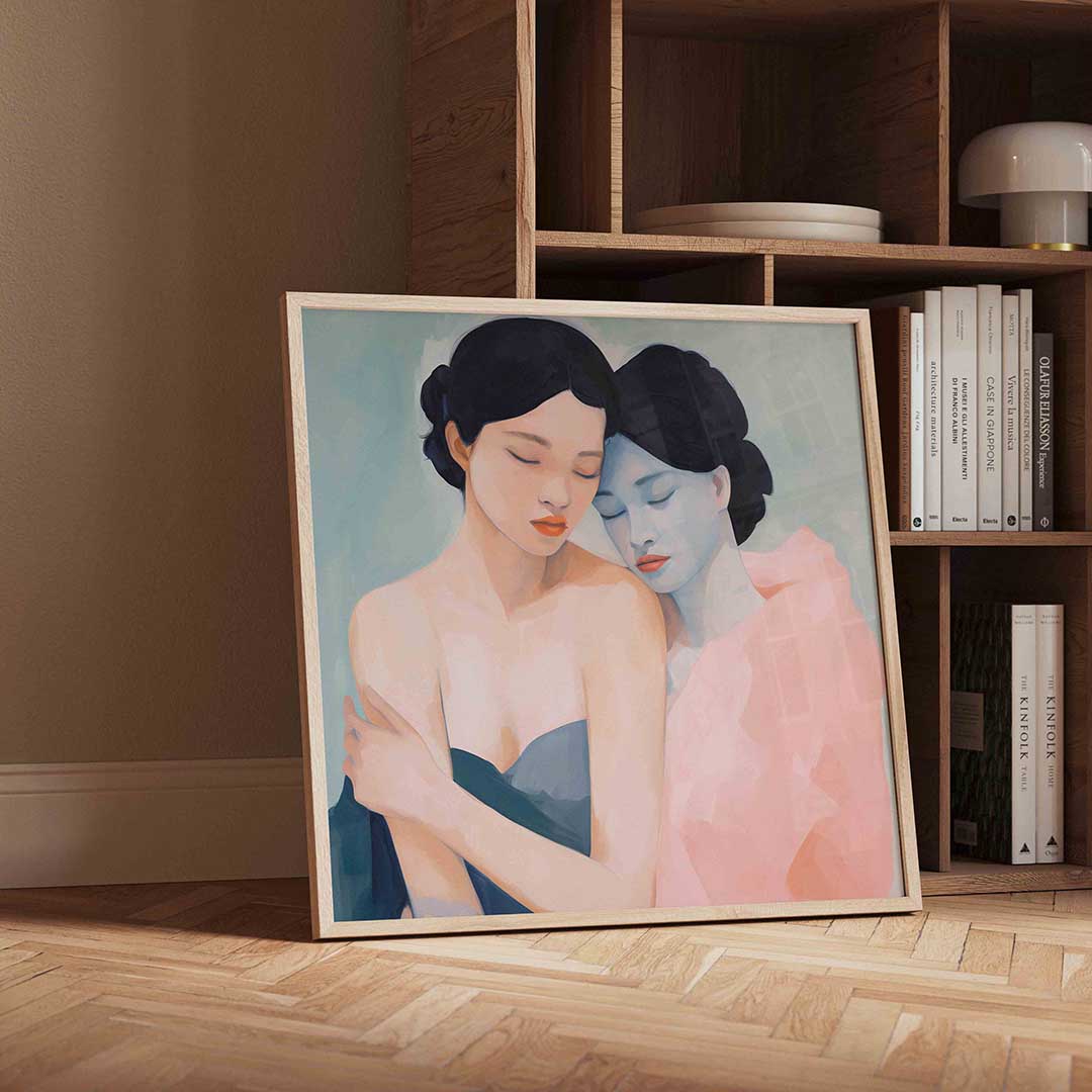 Twee vrouwen in omhelzing Poster
