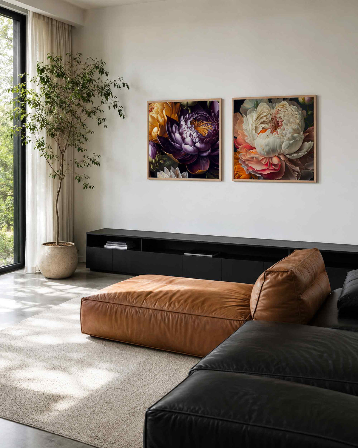 Interieurpresentatie van een tweedelige vierkante posterset met bloemclose ups