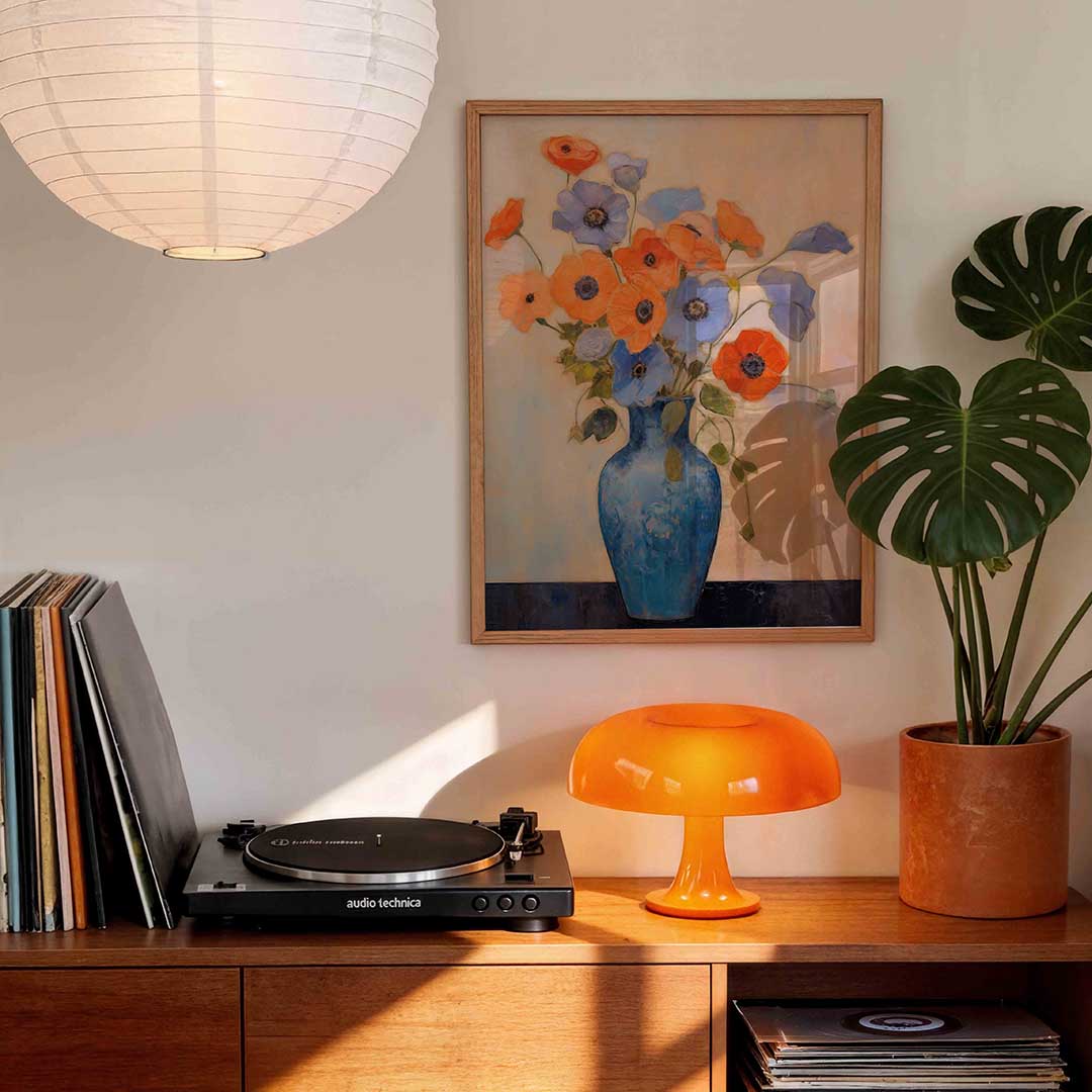 Bloemen in blauwe vaas Poster