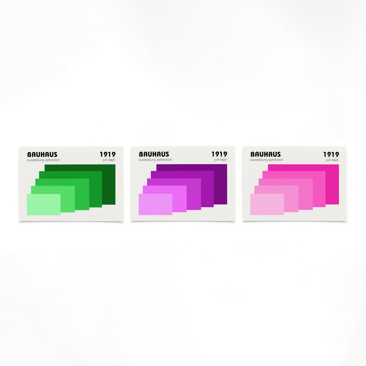Drie landscape posters met groene paarse roze trappen als vrijstaande productfoto