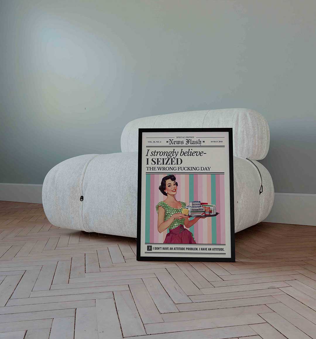 Vrouw met dienblad Poster
