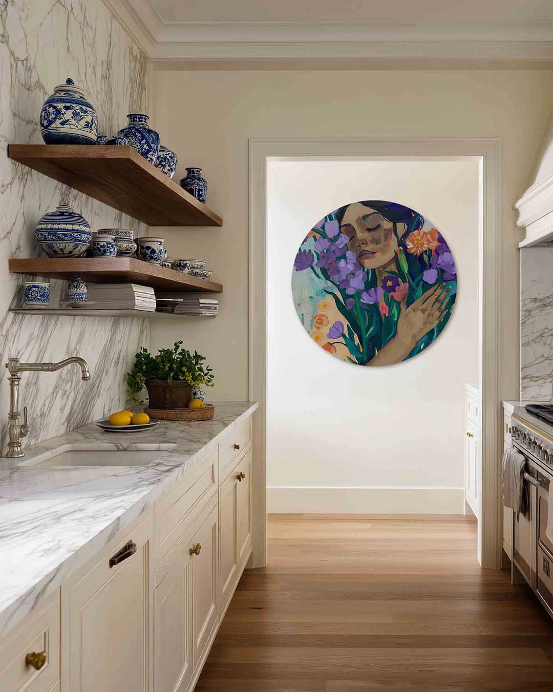 Vrouw met bloemen Muurcirkel