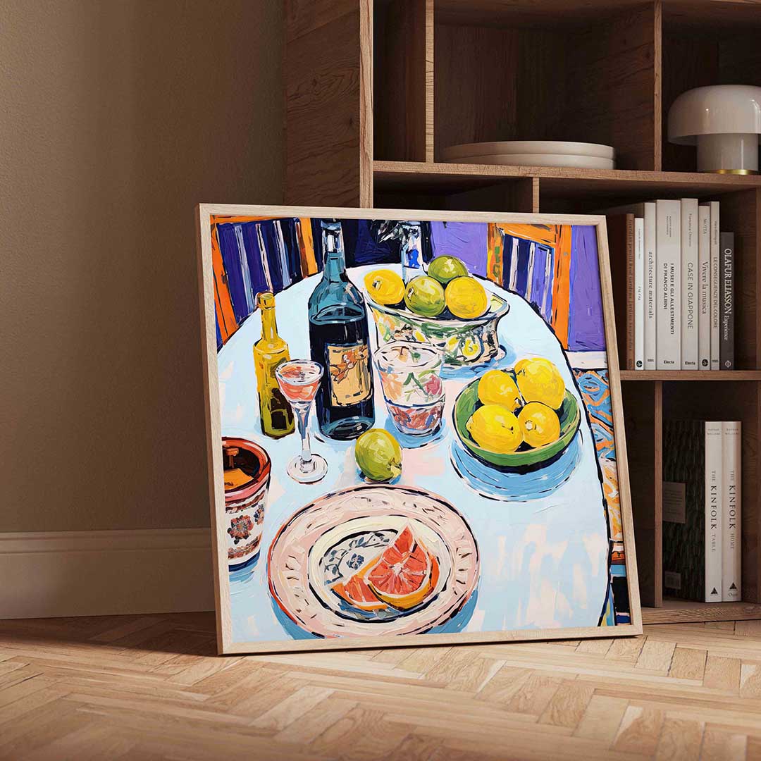 Fruit en flessen op tafel Poster