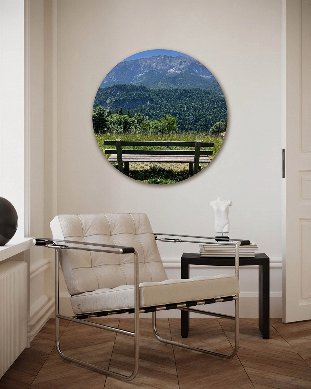 Berglandschap met bankje Muurcirkel