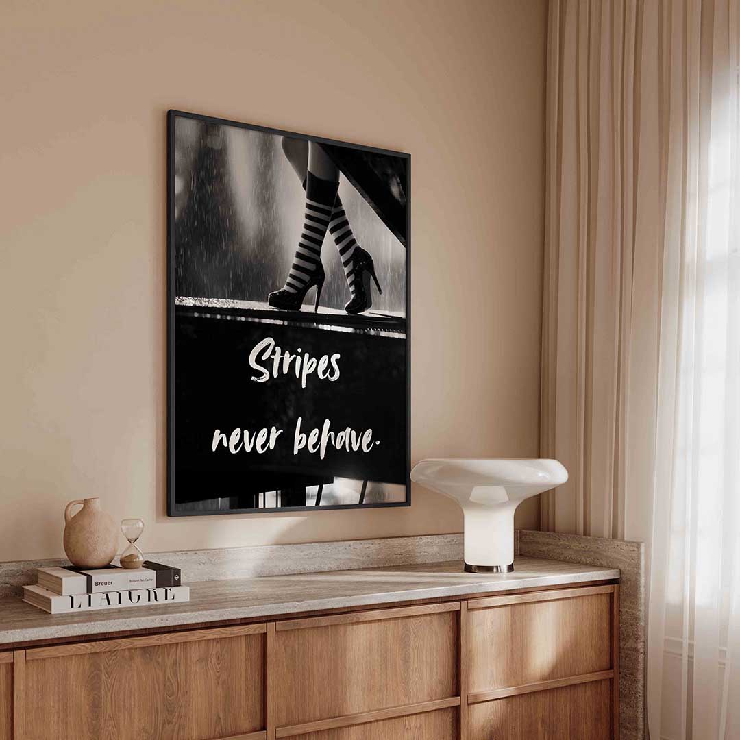 Gestreepte sokken en hakken Poster