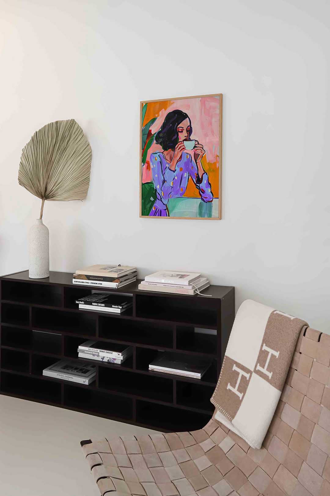 Vrouw met kopje Poster