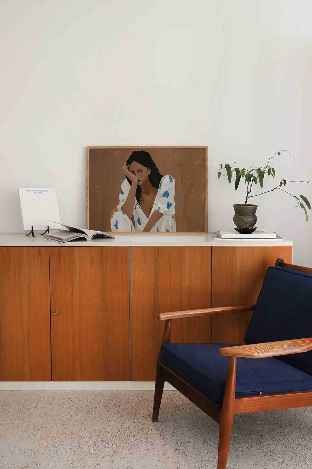 Vrouw met blauwe accenten Poster
