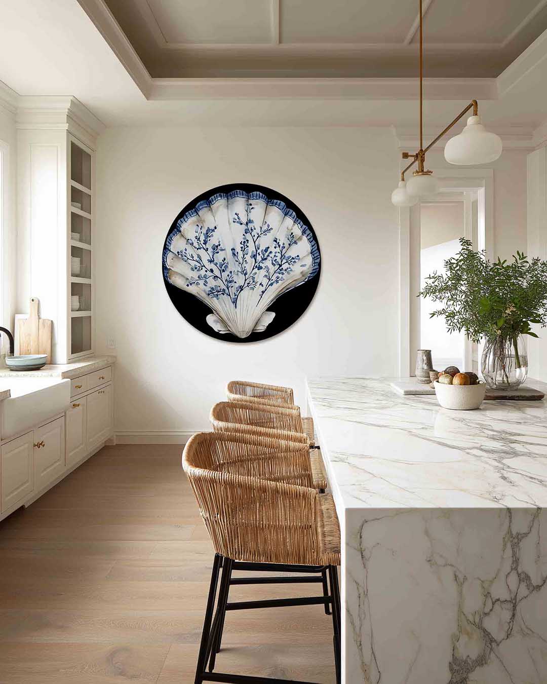 Schelp met blauwe takken Muurcirkel