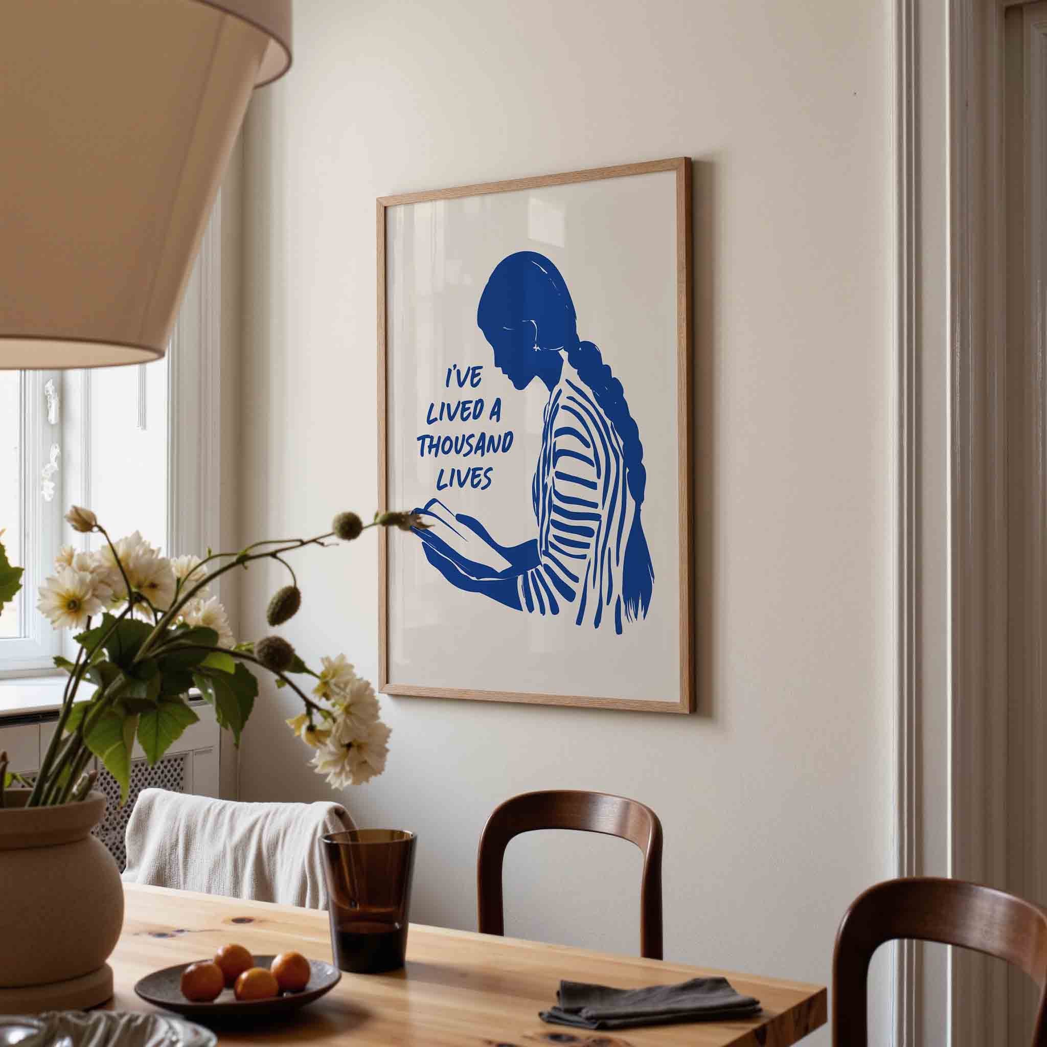 Lezend figuur met tekst Poster