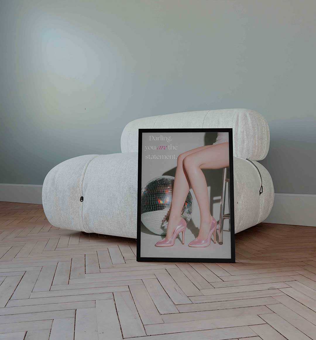 Roze hakken en discobal Poster