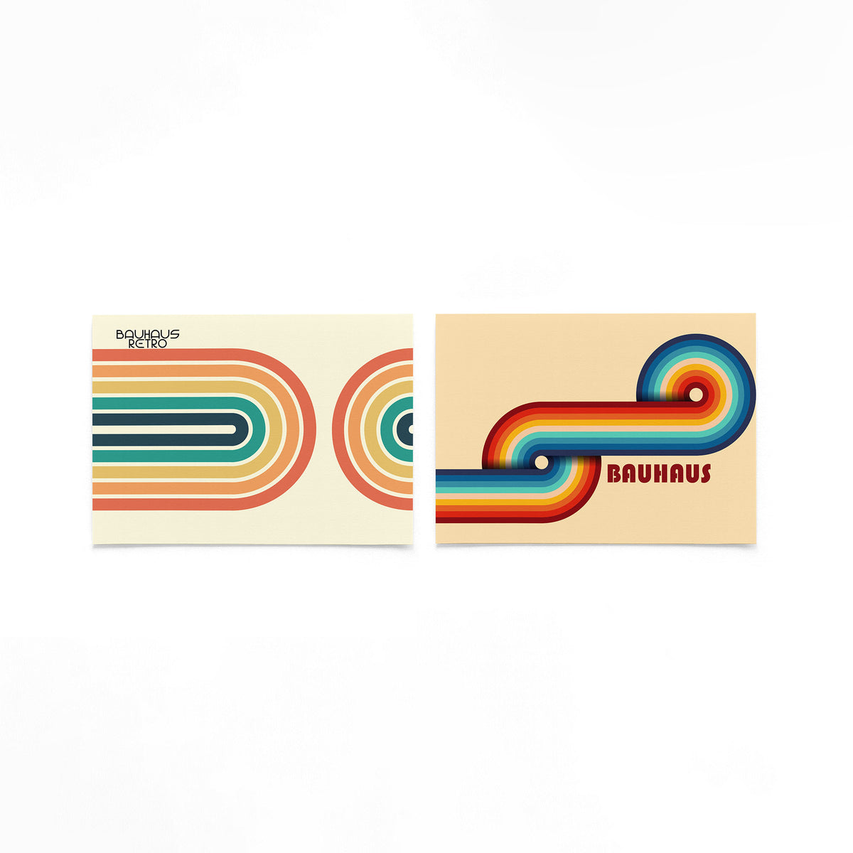 Twee landscape posters met gestapelde regenboogbanen als vrijstaande productfoto