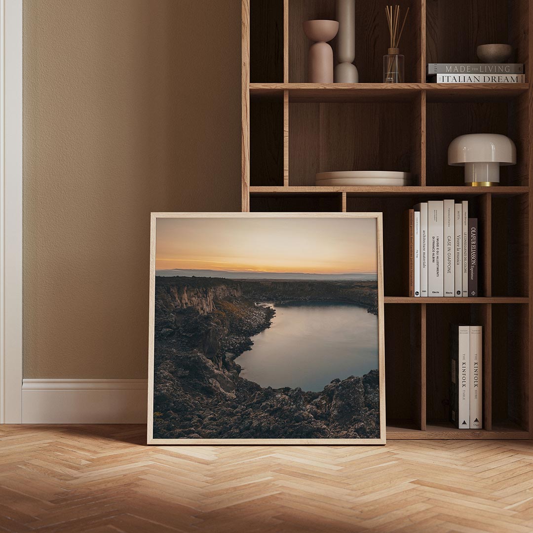 Rustige kratermeer Poster