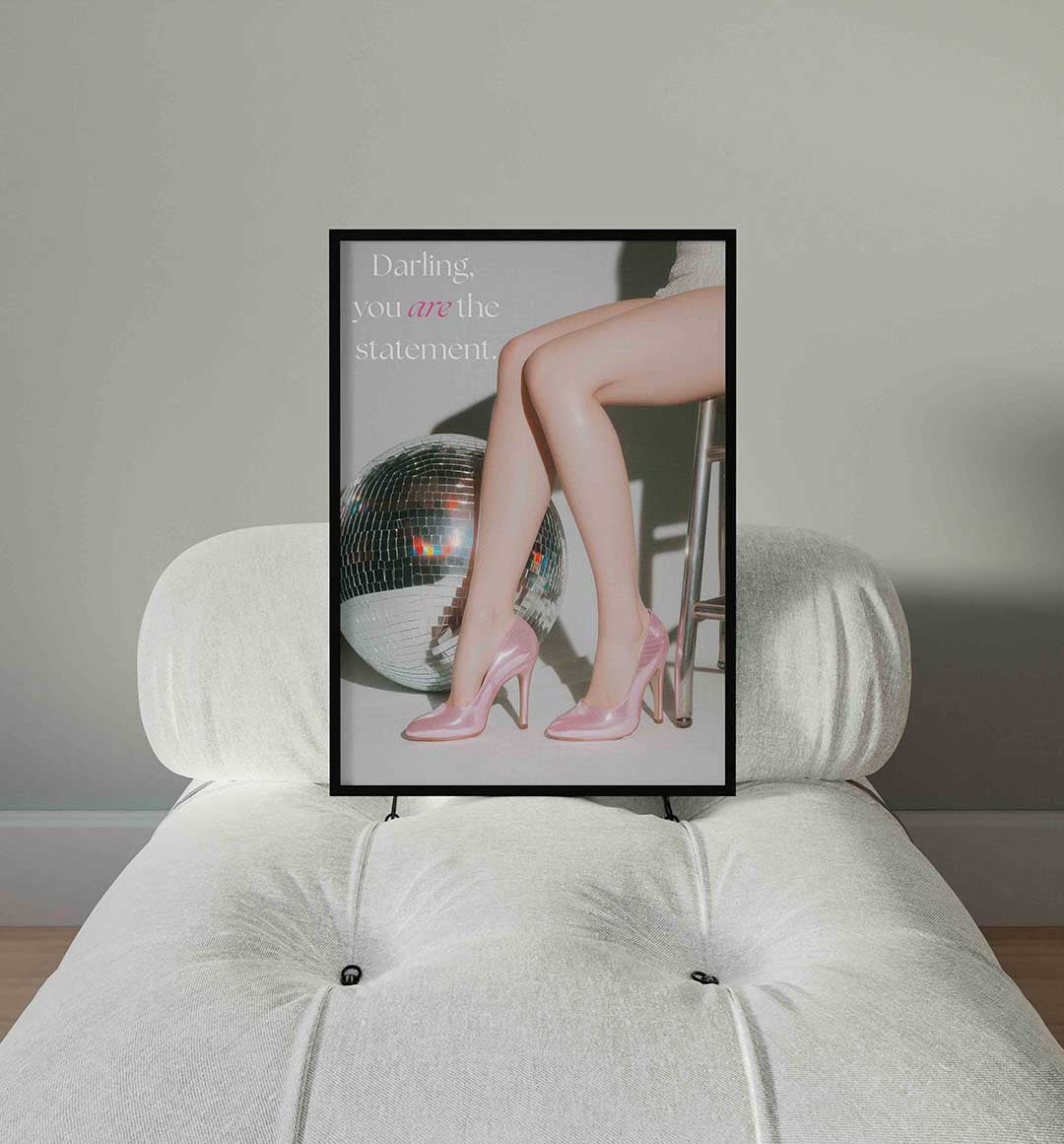 Roze hakken en discobal Poster