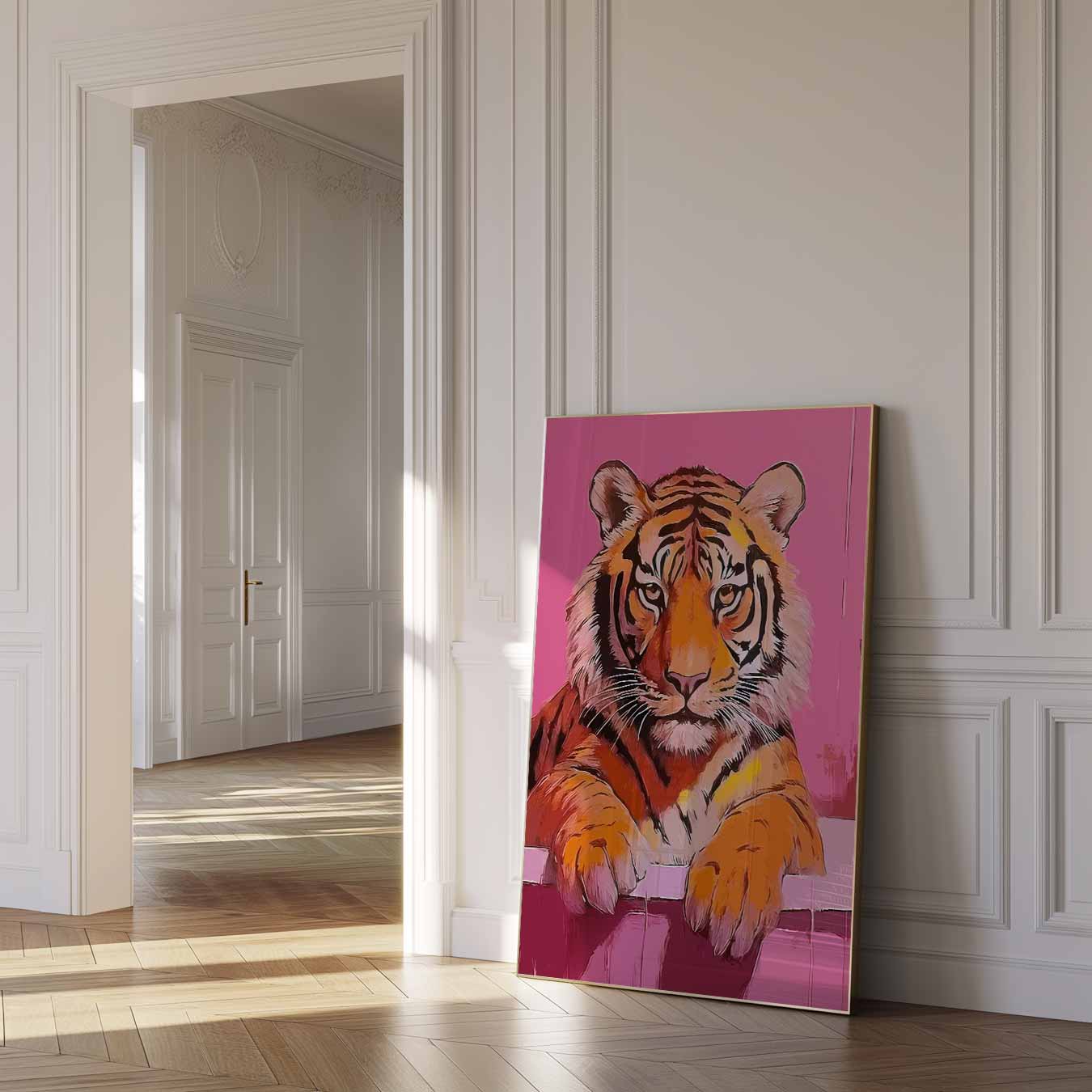 Exotische Tijger in Stijlvolle Roze Badkamer Poster-WallArtistic