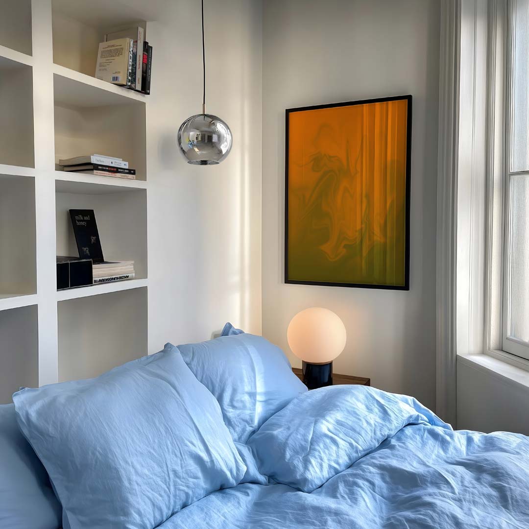 Vloeibare Oranje Droom Poster-WallArtistic