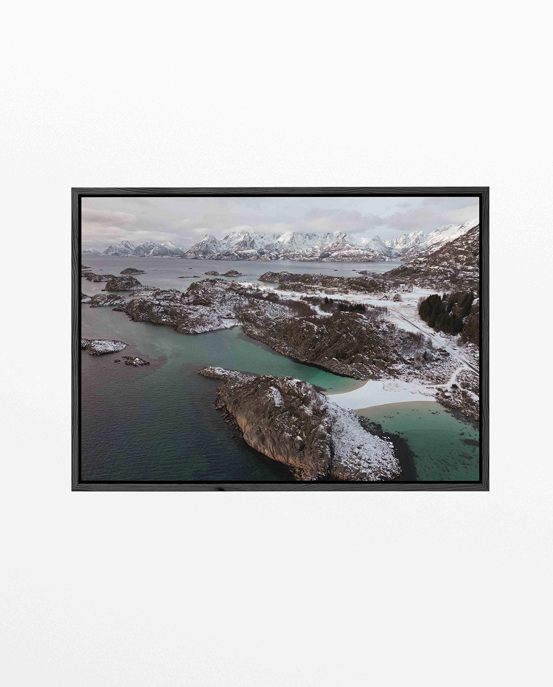 Kustlandschap met bergen Kunstwerk