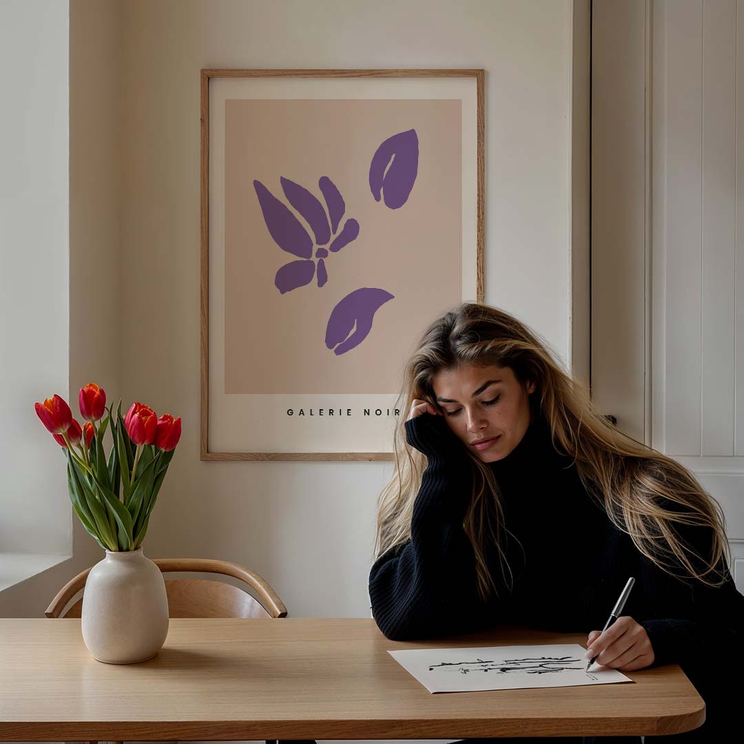 Stijlvolle Bloemenposter in Paars Poster-WallArtistic