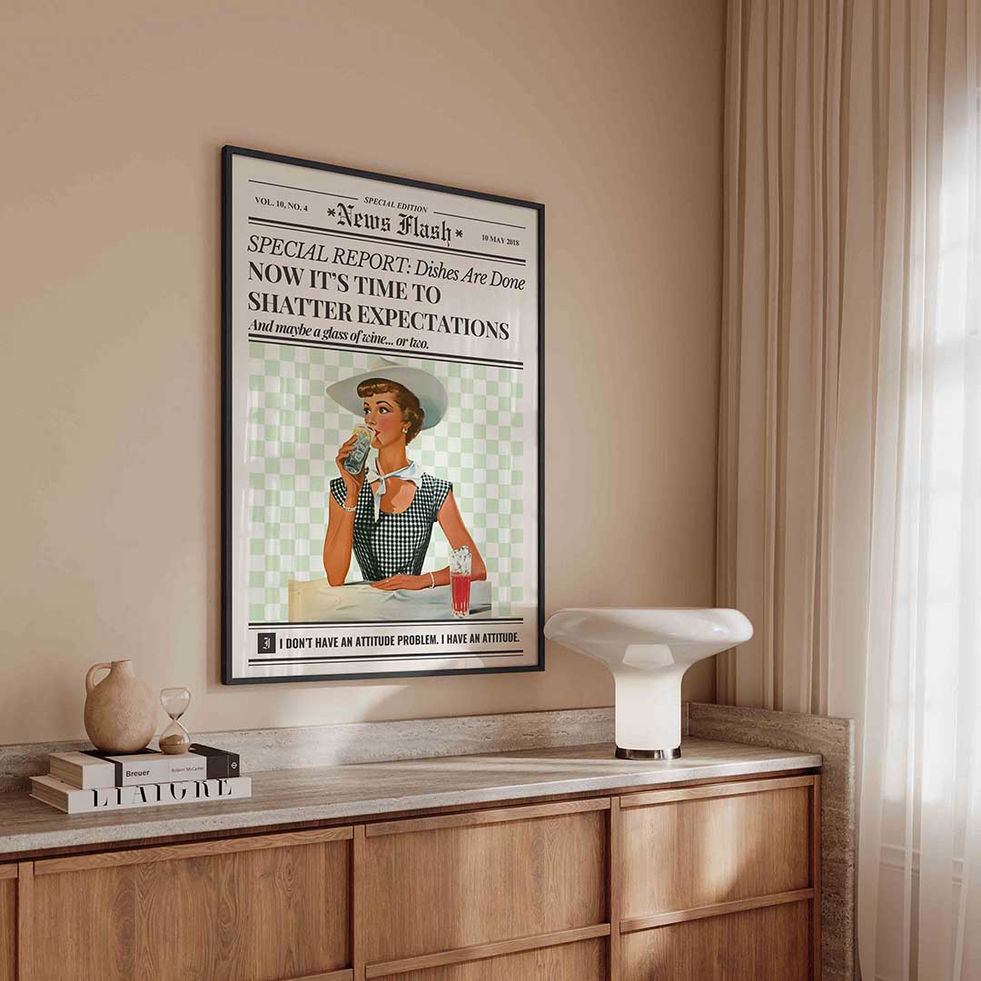 Vrouw met glas en tekst Poster