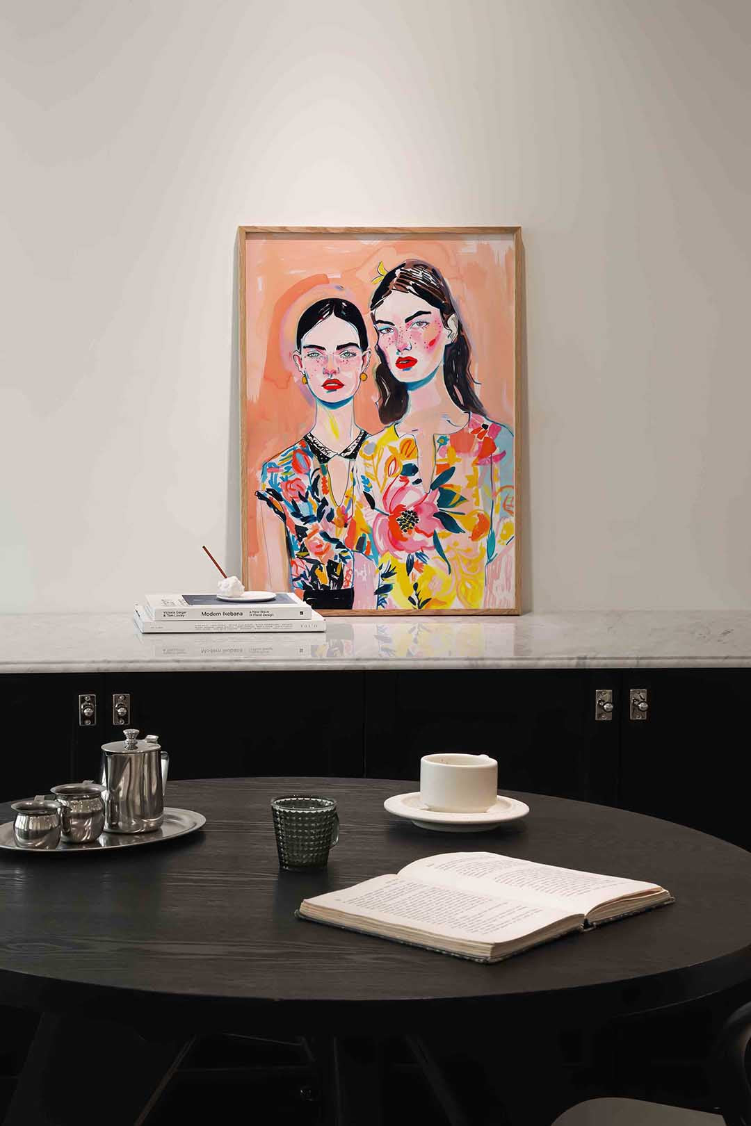 Twee vrouwen met bloemen Poster